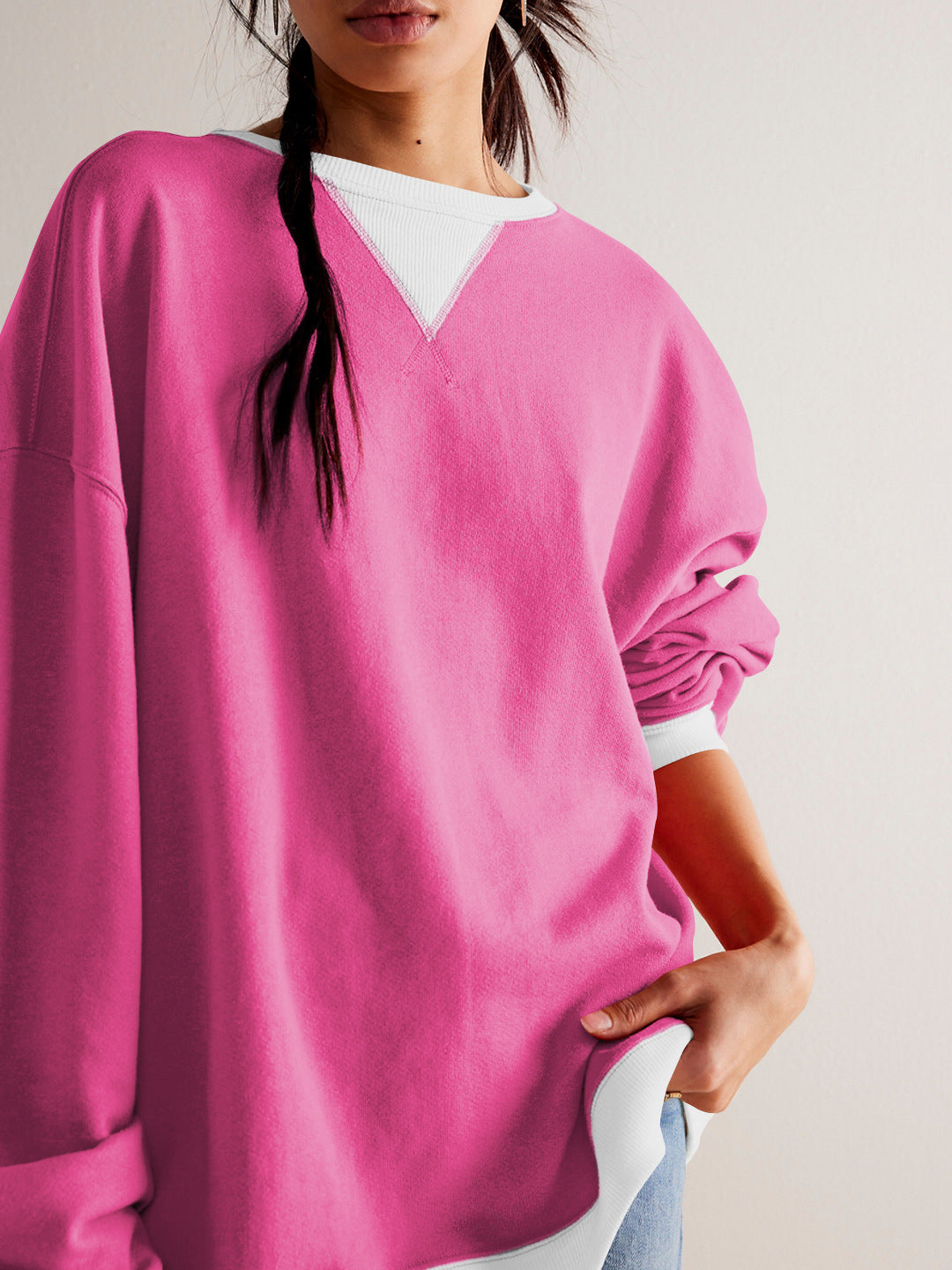 Sudadera de manga larga con hombros caídos y cuello redondo en contraste de color