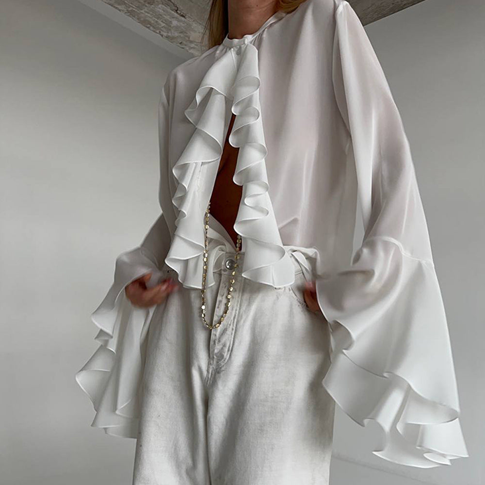 Blusa con volantes en cascada de gasa transparente y manga acampanada con cuello redondo