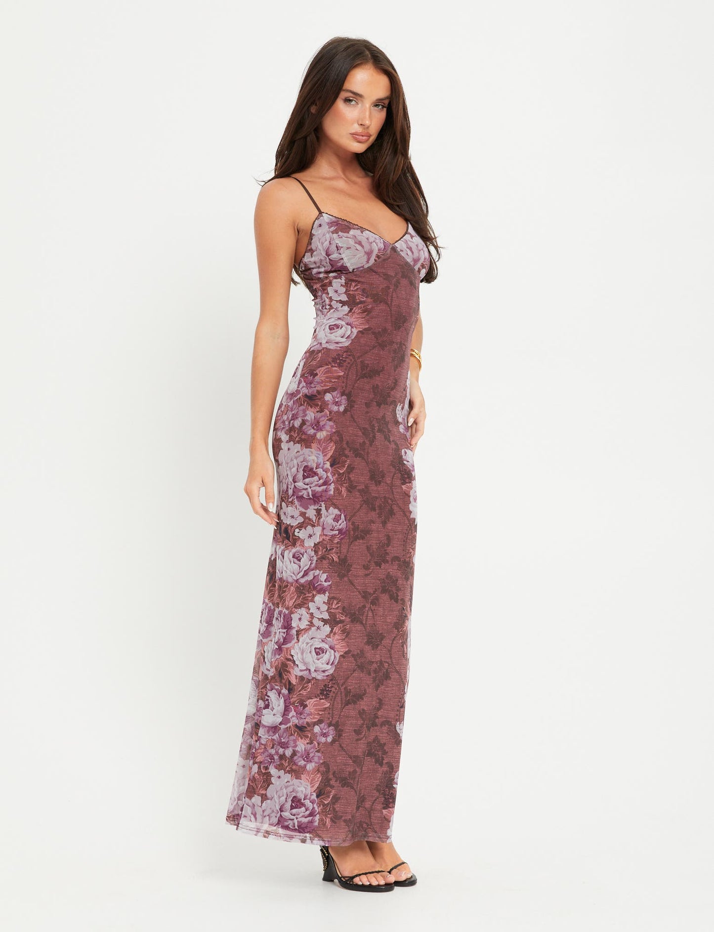 Vestido largo con cuello halter y estampado floral de gama amplia