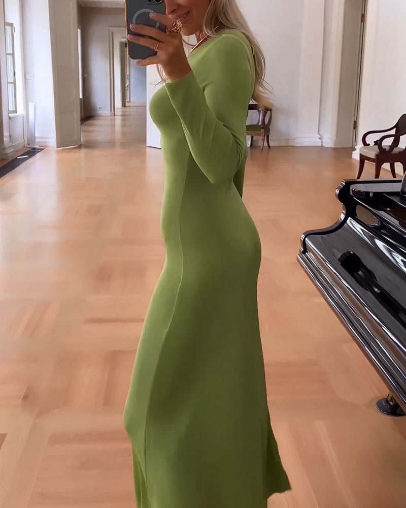 Schickes tailliertes langes Kleid
