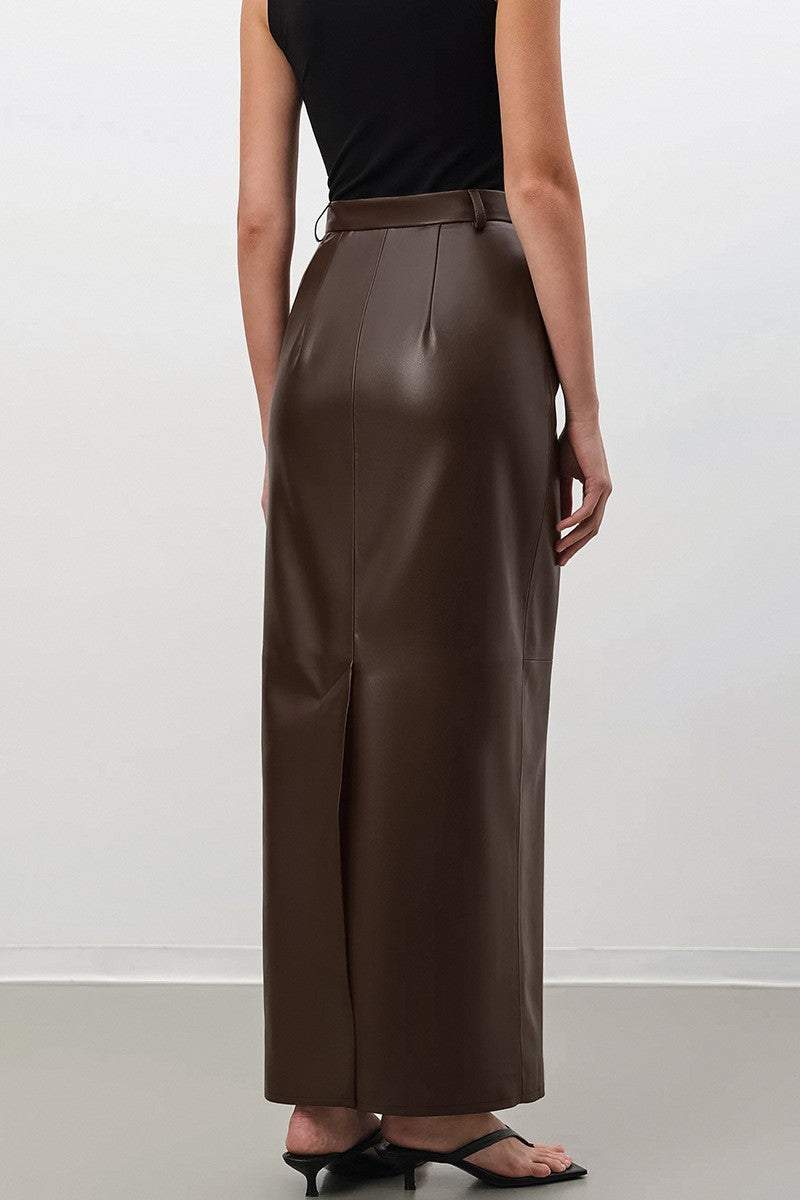 Jupe longue marron taille mi-longue en cuir synthétique