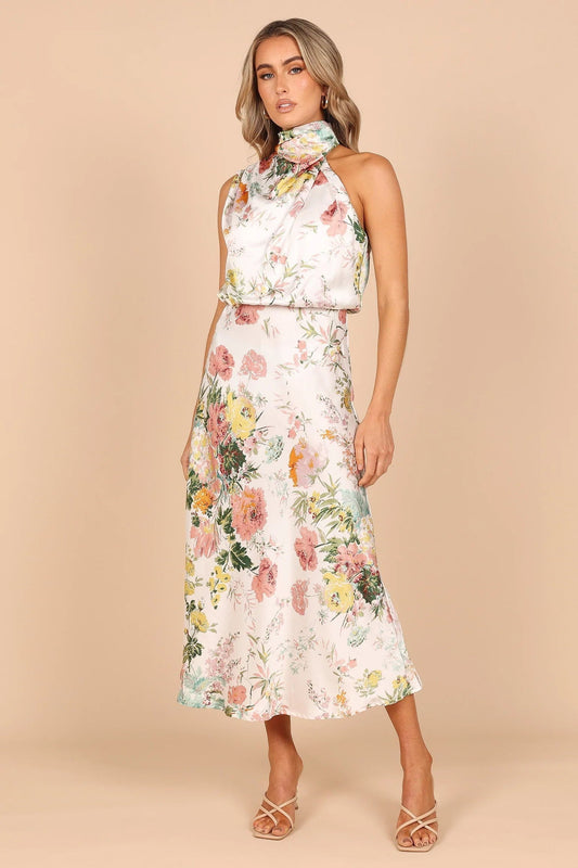 Vestido largo con cintura elástica y cuello halter floral de Wine Country Dates