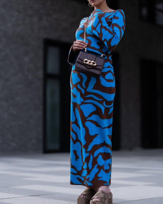 שמלת Slim Fit ארוכה