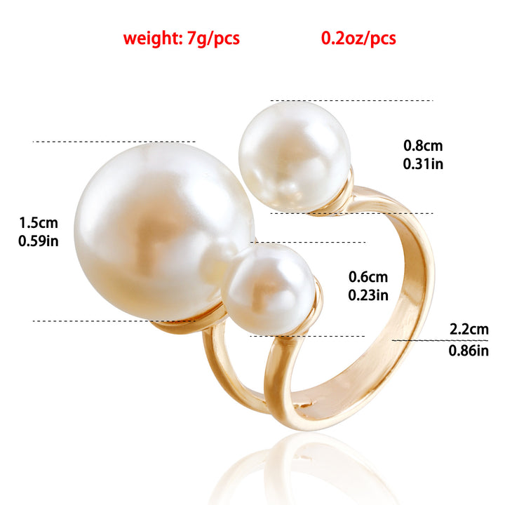 Anello regolabile con tre perle